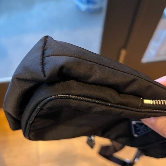 LIKE NEW! PRADA Re- Smart Unisex Phone Case Shoulder Bag 2ZH155 - BLACK - Picture 3 of 4